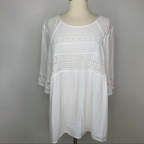 pale sky crochet top
